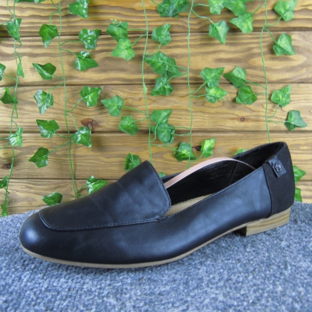 Gloria Vanderbilt Women 10 Marjorie Black Synthetic Loafer Flat Slip-On Comfort